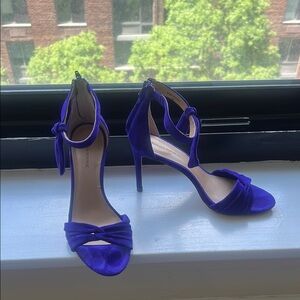 Banana Republic sz 7 purple suede stiletto heels